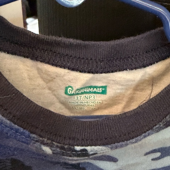 Garanimals Blue Camo Short Sleeve Tee – 3T - Picture 2 of 3